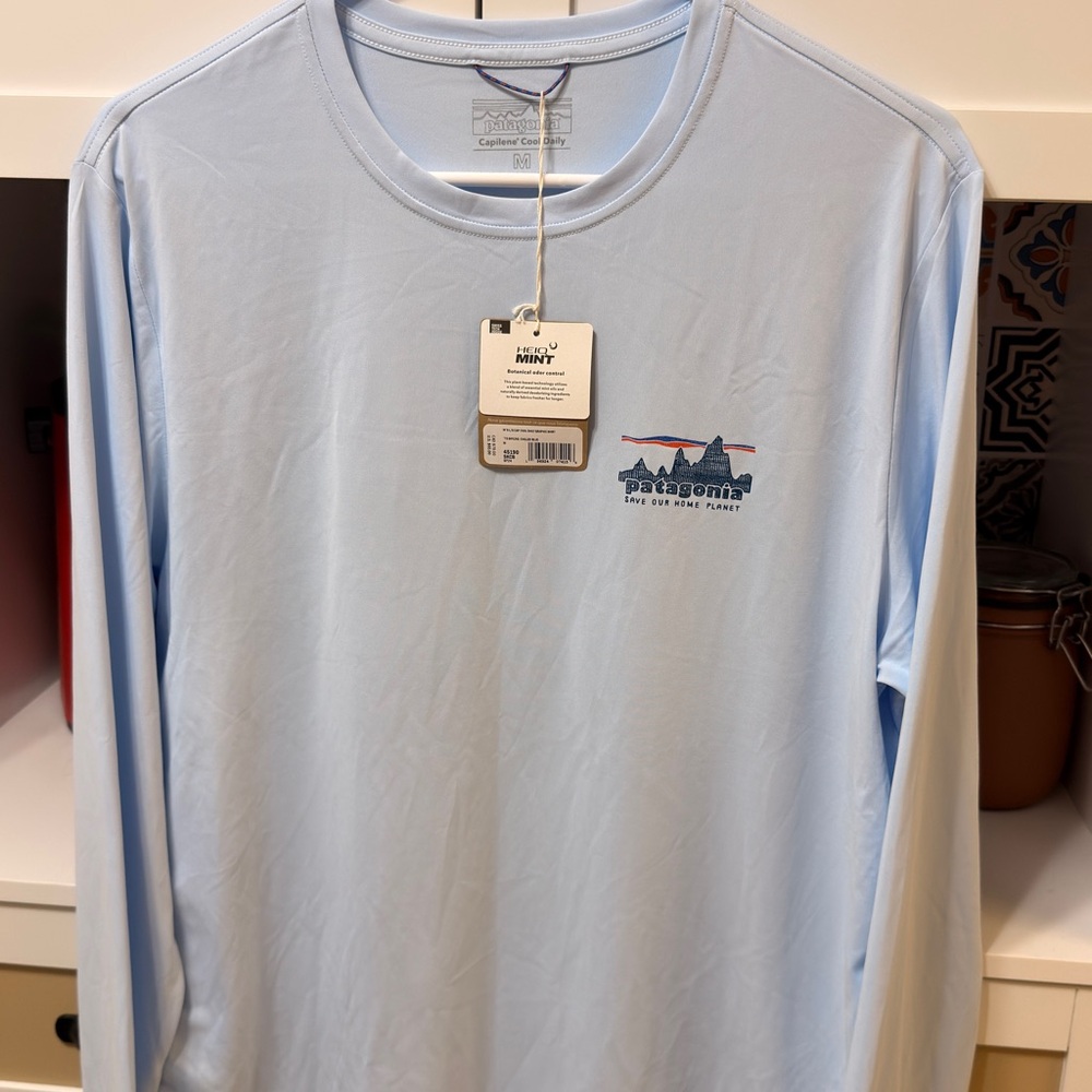 Patagonia Men's Long-Sleeved Capilene Cool Daily Graphic Shirt